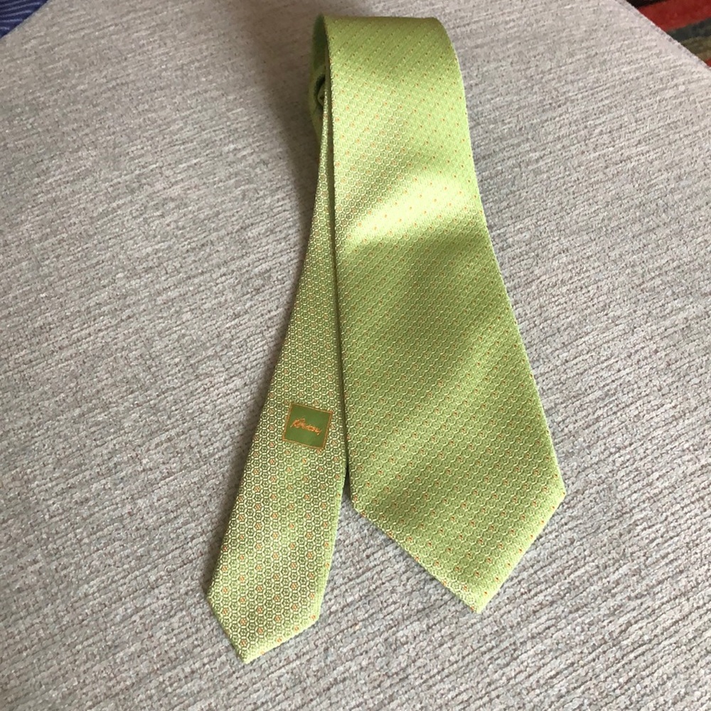 Tie.Brioni